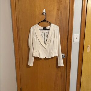 BCBGMAXAZRIA-like Cream Blazer
